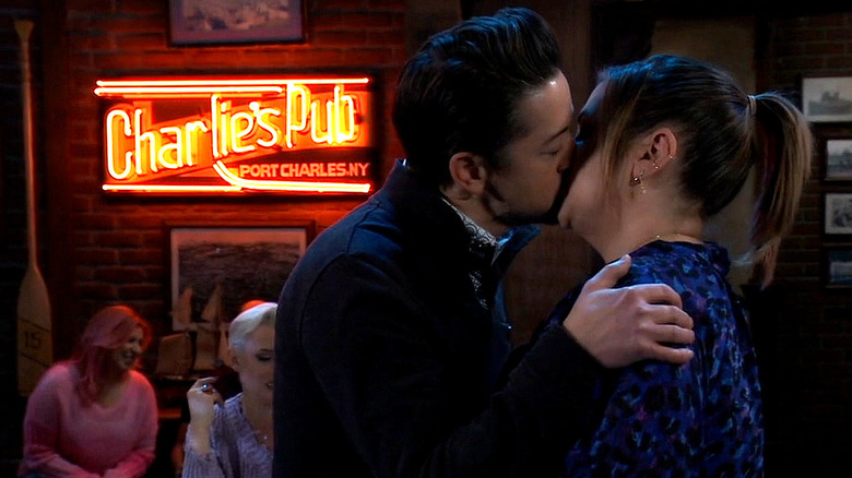 General Hospital's Spinelli and Maxie kissing