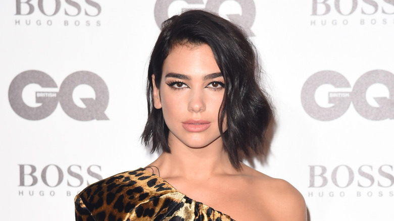 Dua Lipa side part