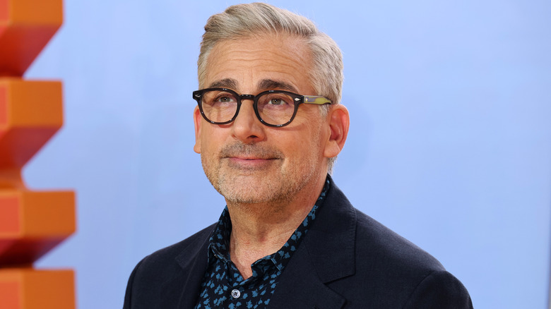 Steve Carell smiles at a movie premiere