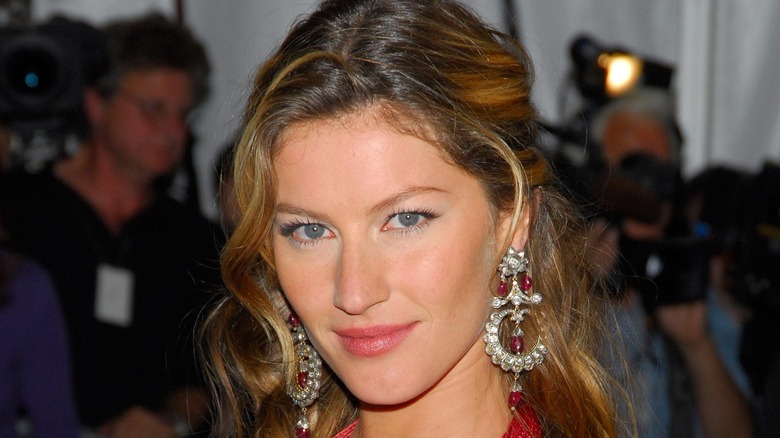 Gisele smiling