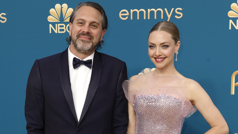 Thomas Sadoski and Amanda Seyfried