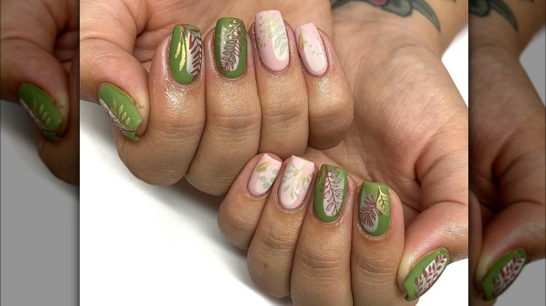 Pink and green nails with leaf print