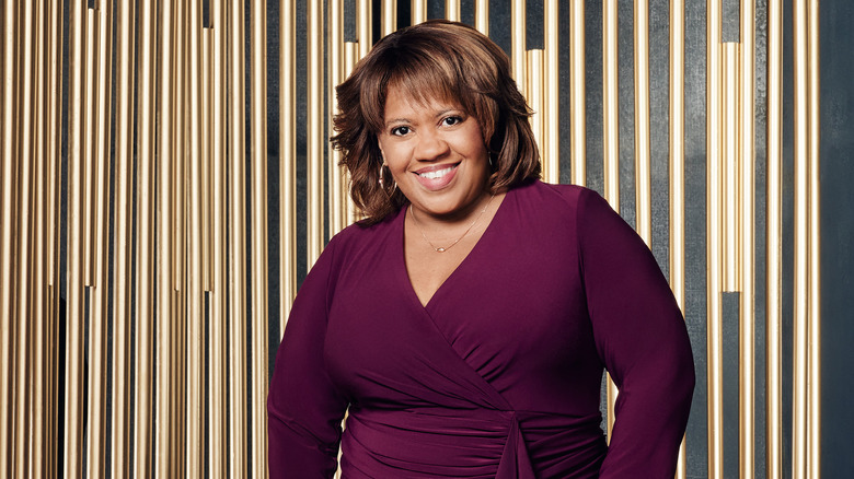 Chandra Wilson posing