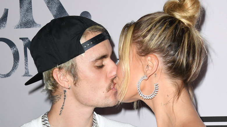 Justin Bieber and Hailey Bieber kissing