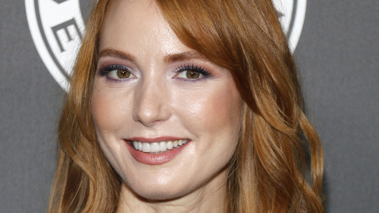 Alicia Witt close up