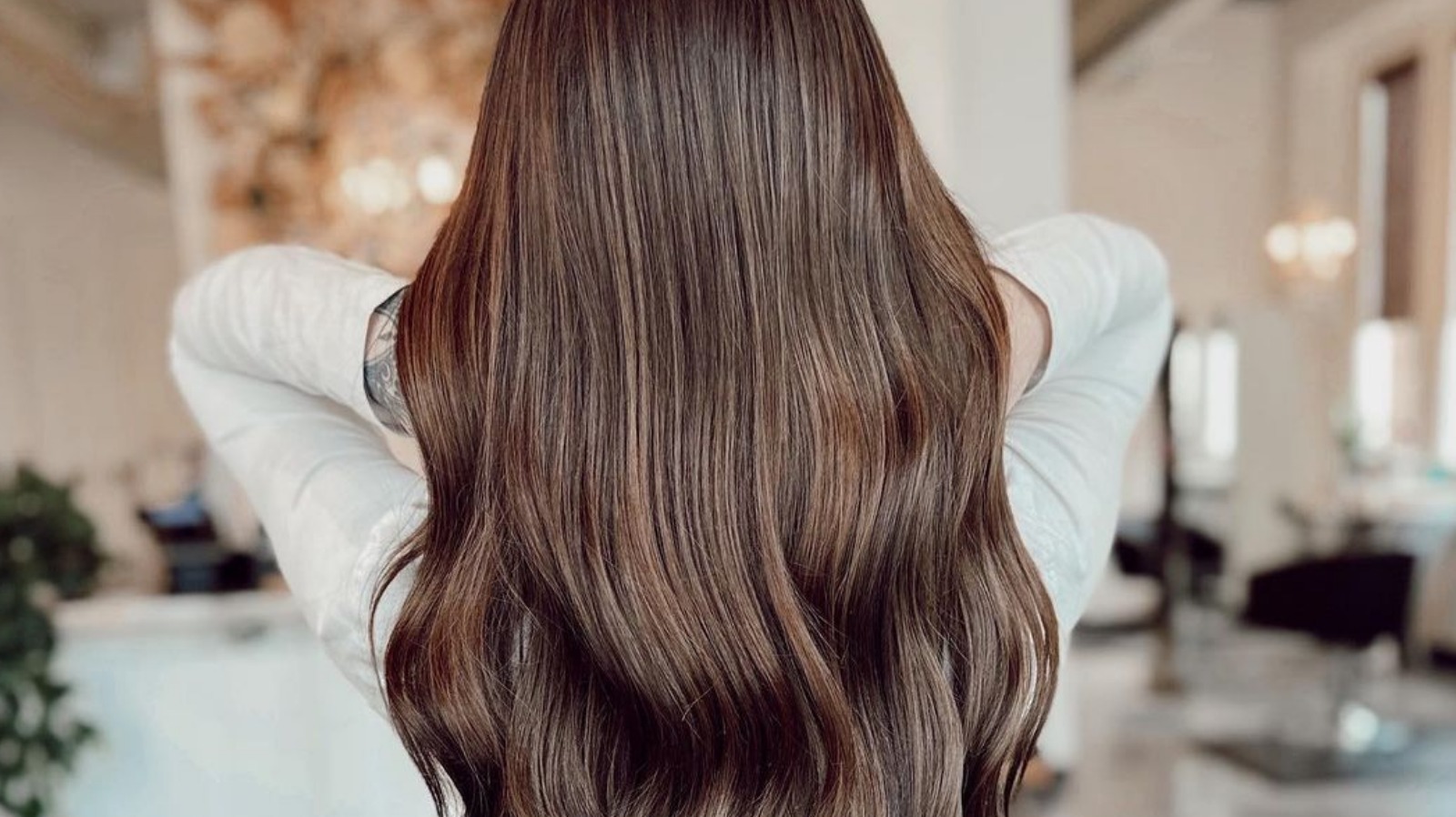 Halo Extensions Are The Ultimate Style Secret To Give Your Hair