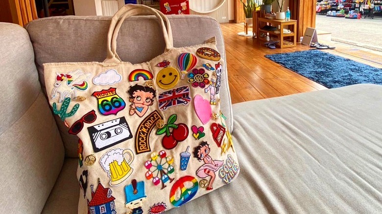 Colorful tote bag with nostalgic patches