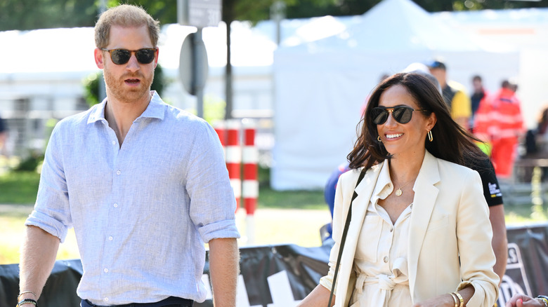 Harry and Meghan cycling medal ceremony