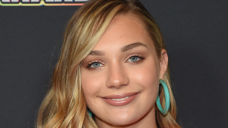 Maddie Ziegler posing on red carpet