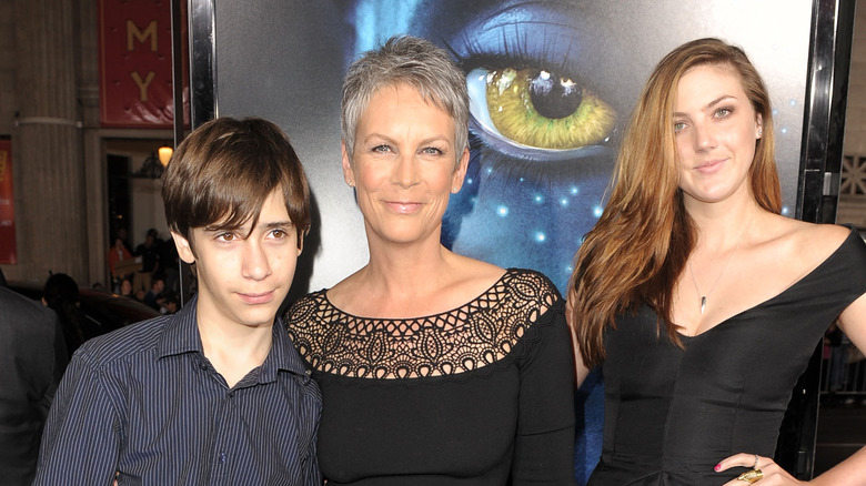 jamie lee curtis with her kids