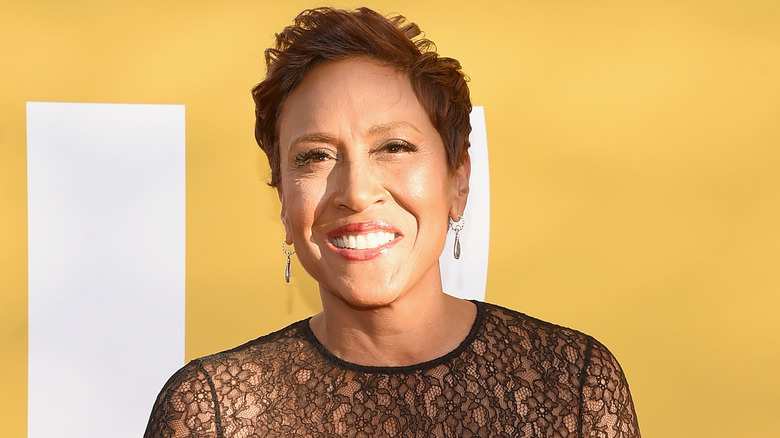 Robin Roberts smiling at event