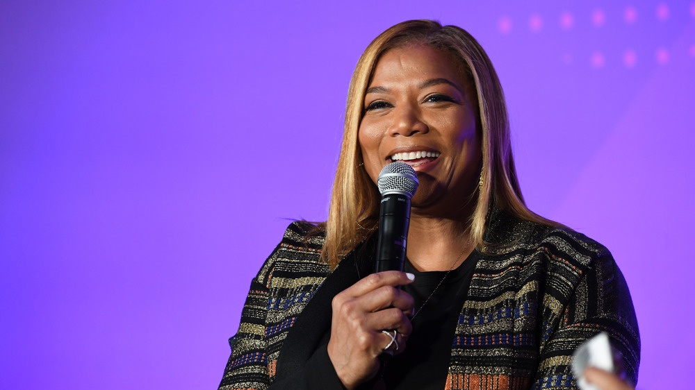 Queen Latifah talking