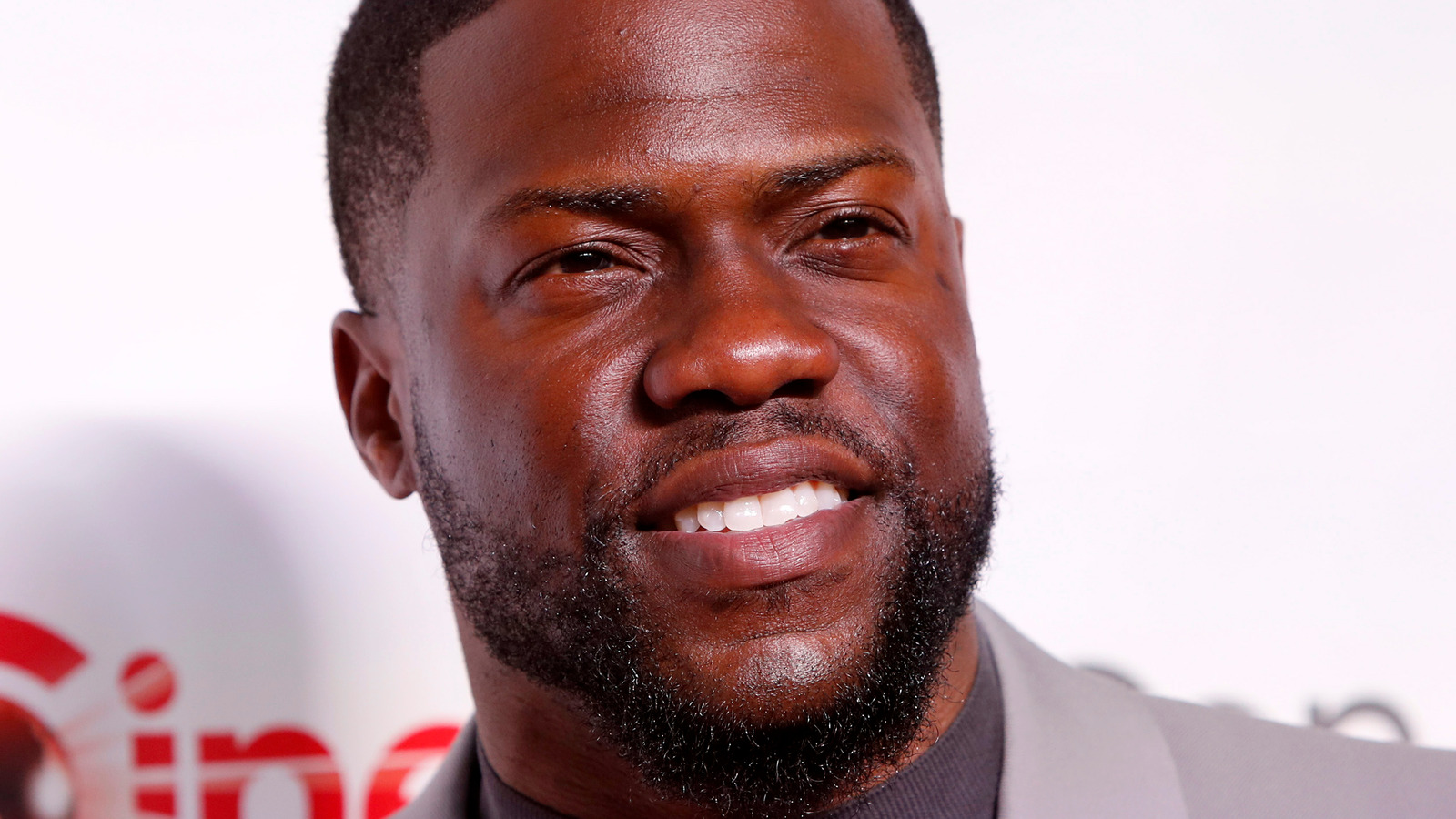 Here's How Tall Kevin Hart Really Is
