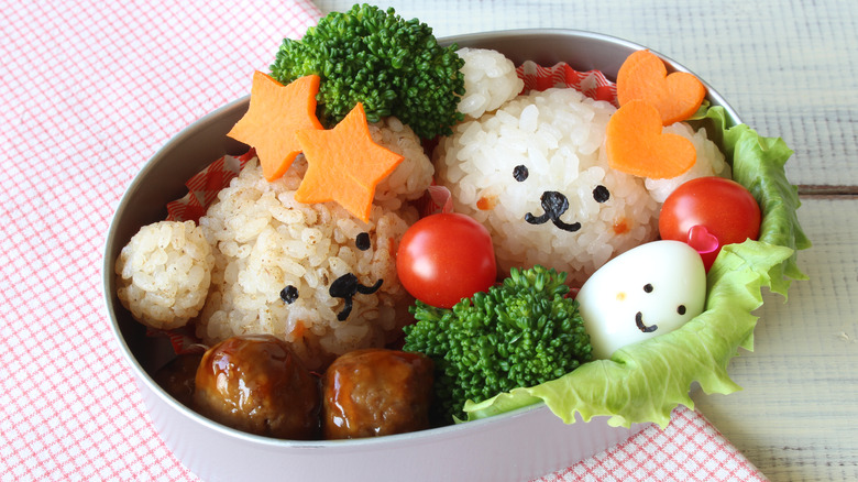 Kid's healthy lunch with rice bears