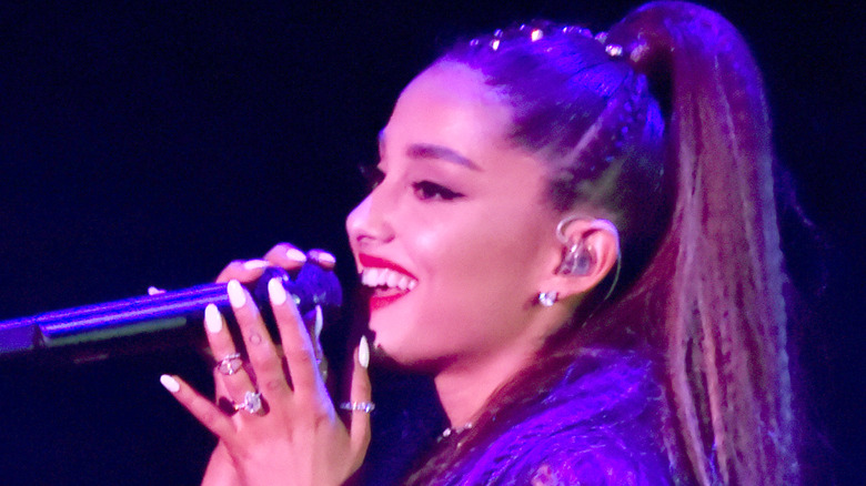 Ariana Grande singing