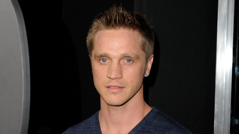 Devon Sawa posing 