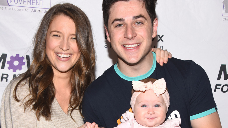 David Henrie and family smiling