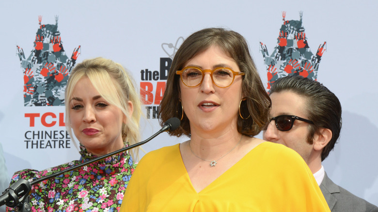 Mayim Bialik giving a speech