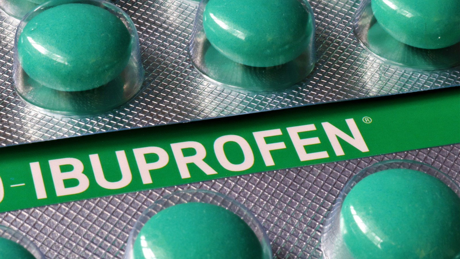 Here's What Ibuprofen Can And Can't Do For You