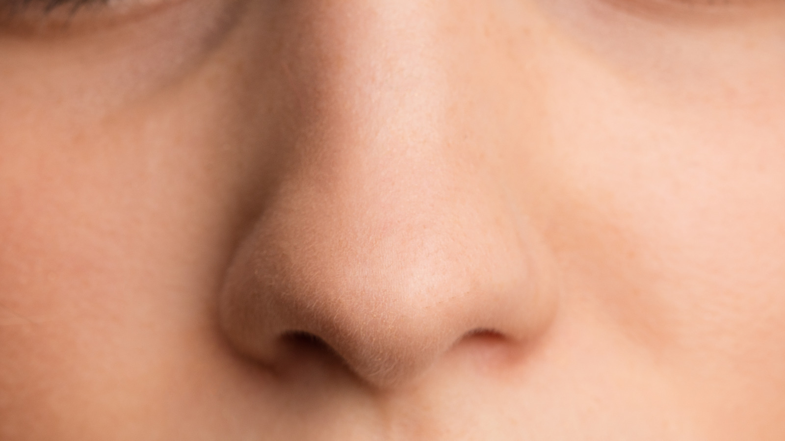 Here s What It Really Means When The Inside Of Your Nose Itches