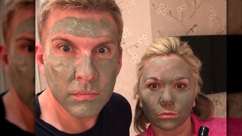 Todd and Julie Chrisley pose in face masks