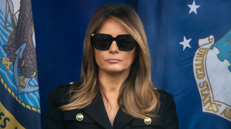 melania trump scowling in sunglasses