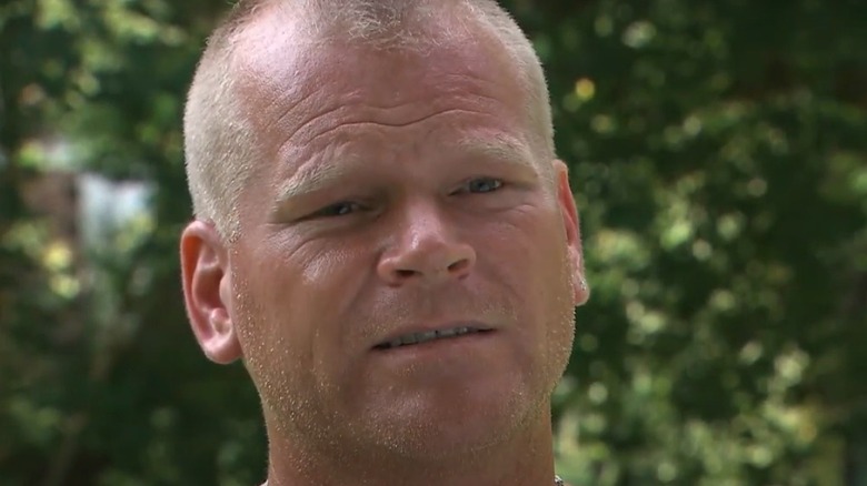 Mike Holmes outside close-up