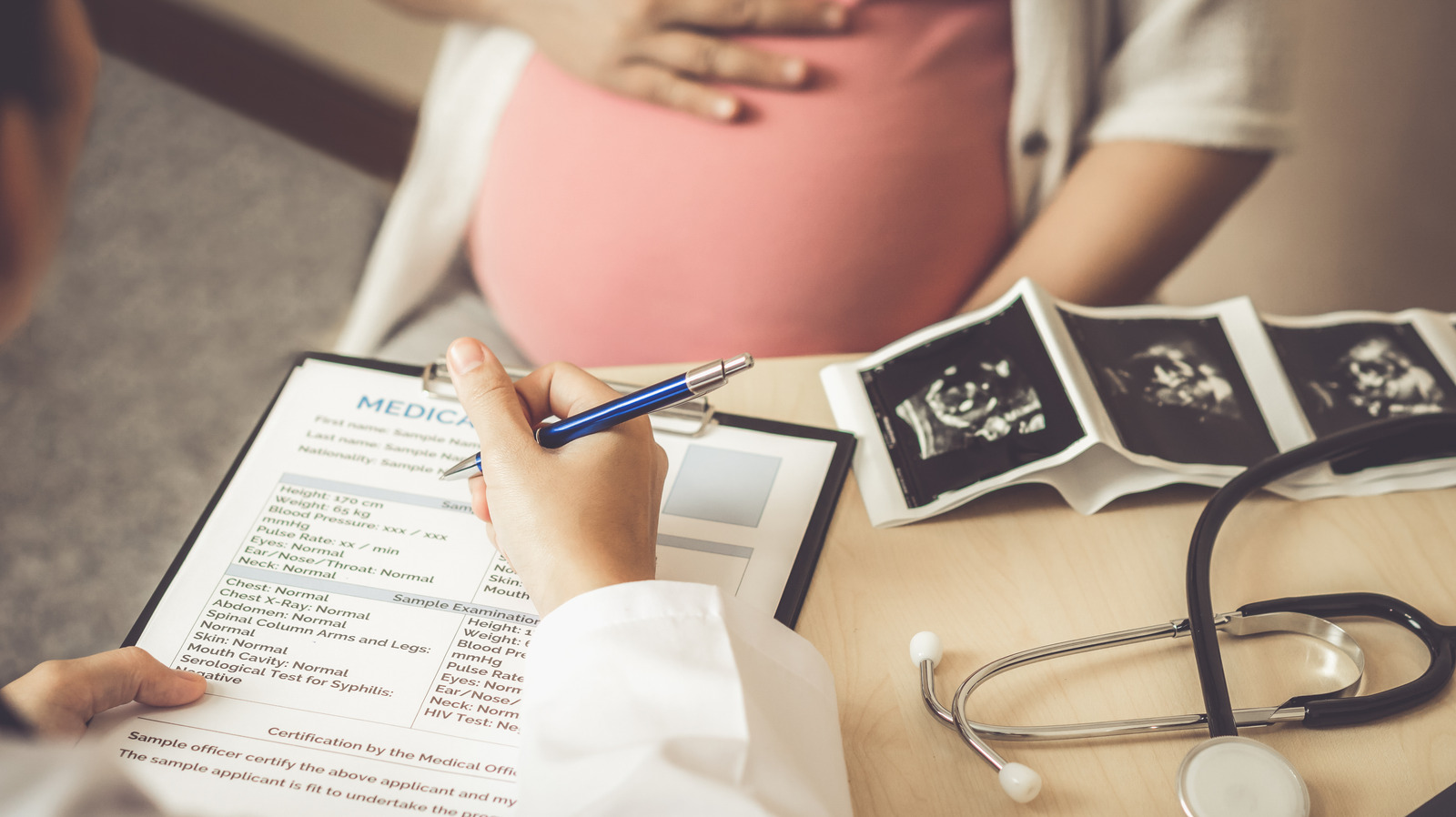 Heres What Really Happens During Your First Prenatal Appointment 9624