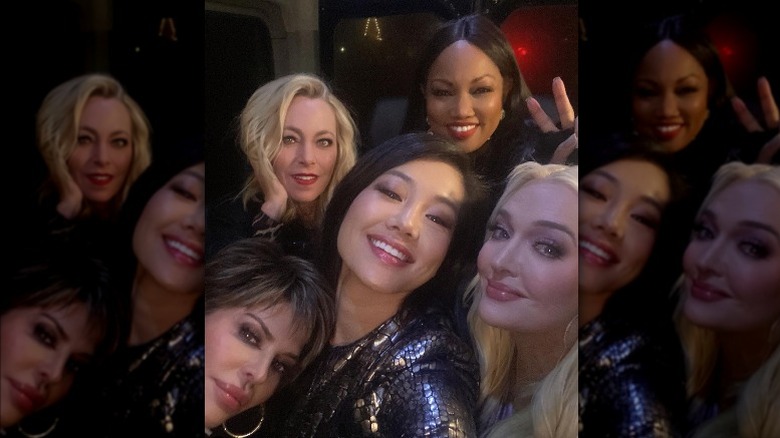 Erika Jayne, Crystal Minkoff, Sutton Stracke, Garcelle Beauvais and Lisa Rinna posing for selfie 