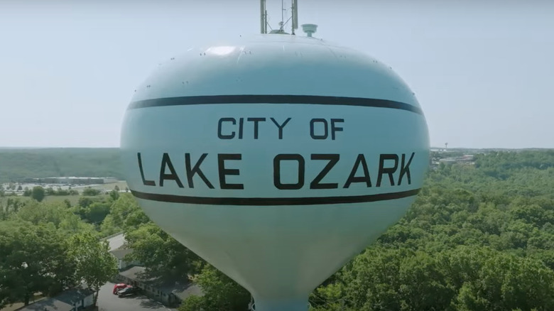 City of Lake Ozark water tower