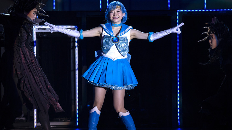 Sailor Mercury cosplayer