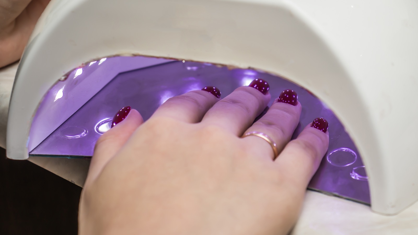 When it comes to a gel nails, should you go for a UV or LED light?