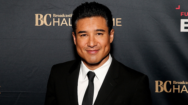 HGTV star Mario Lopez smiling