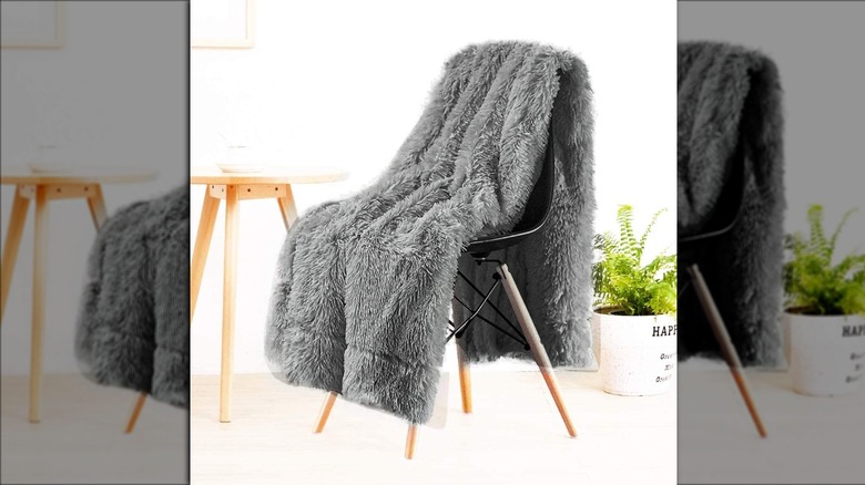 Lochas Faux Fur Blanket