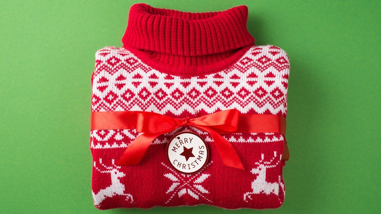 red Christmas sweater