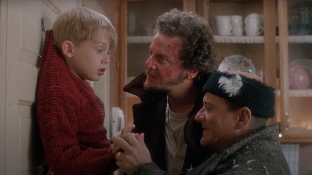 Kevin and the Wet Bandits in Home Alone