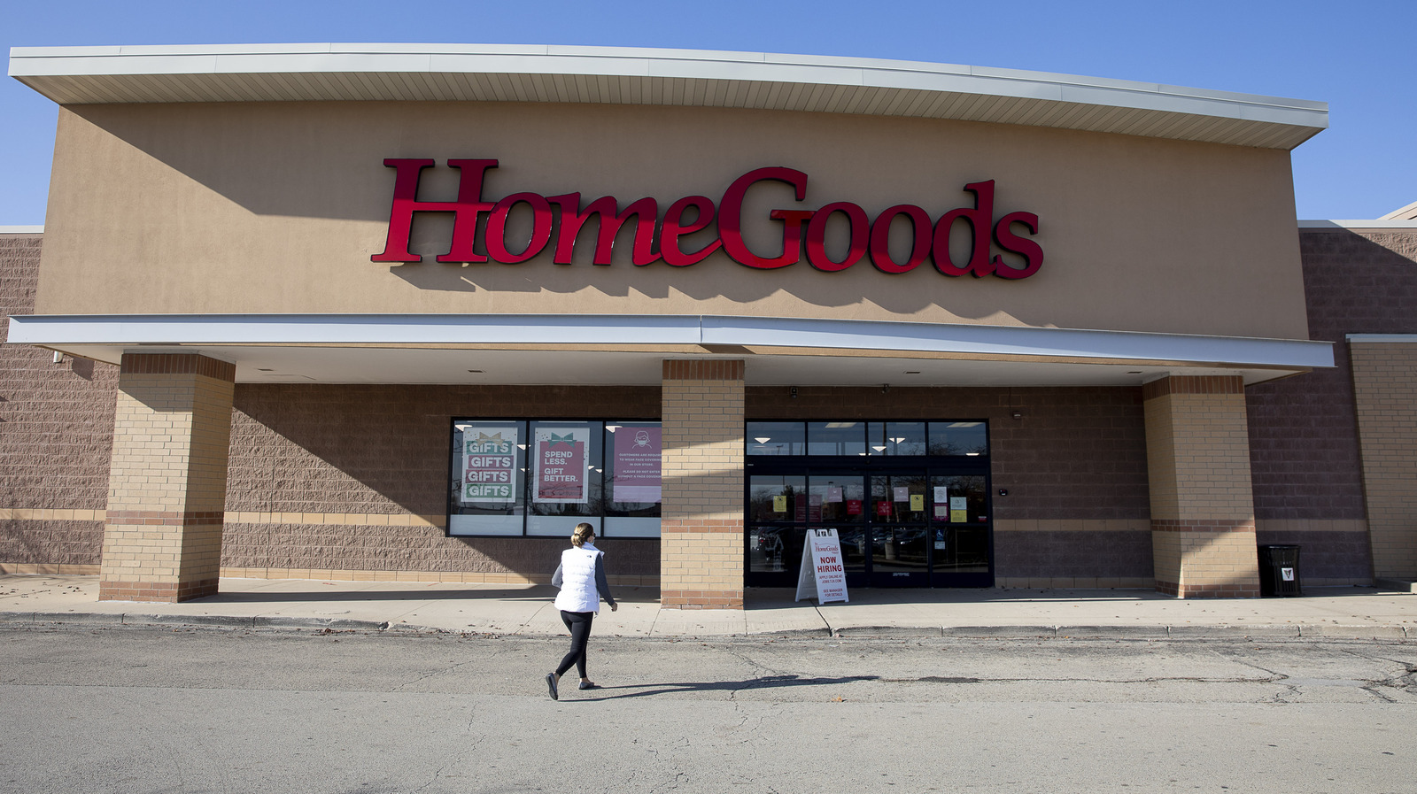11 Shopping Secrets Only Diehard HomeGoods Fans Know