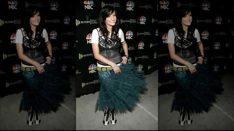 Ashlee Simpson wearing a tulle skirts at the 2004 Radio Music Awards