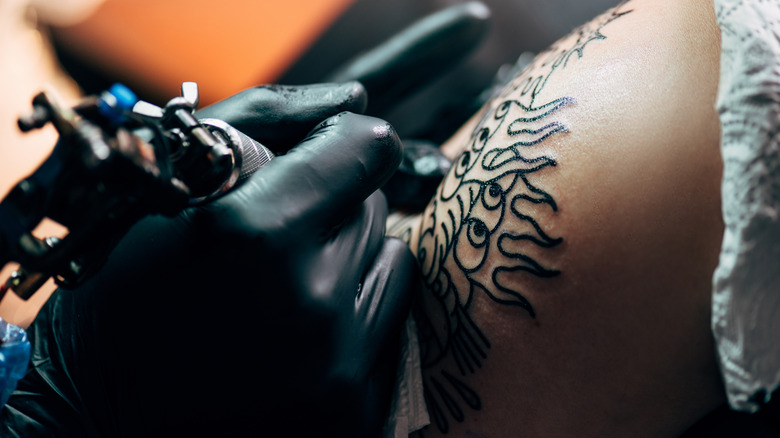 How Much Do Tattoos Actually Hurt We Asked a Dermatologist