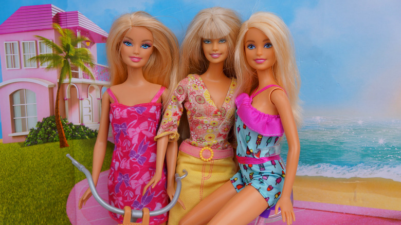 Barbie Looks Doll (Original, Curly Red Hair) – Mattel Creations