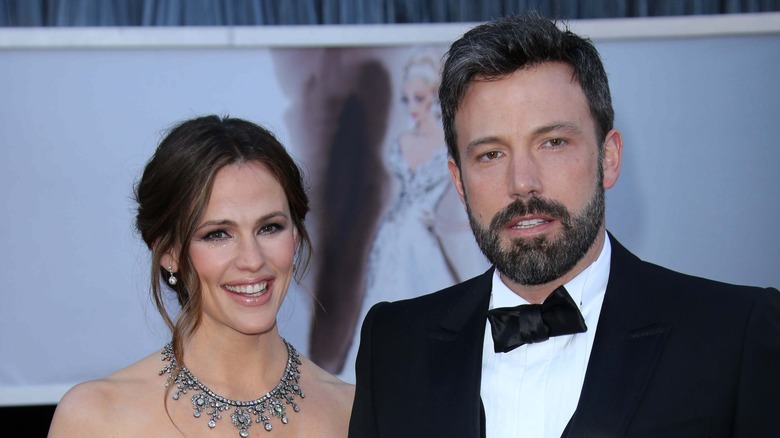 Jennifer Garner and Ben Affleck posing