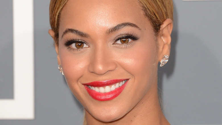 How Beyoncé Keeps Her Skin Looking Flawless