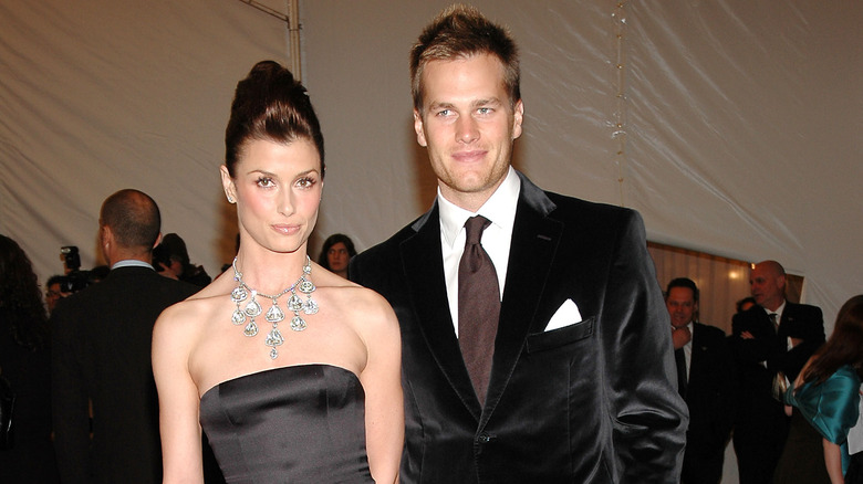 Bridget Moynahan and Tom Brady posing