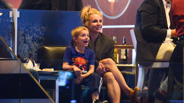 Britney Spears with a young Jayden Federline