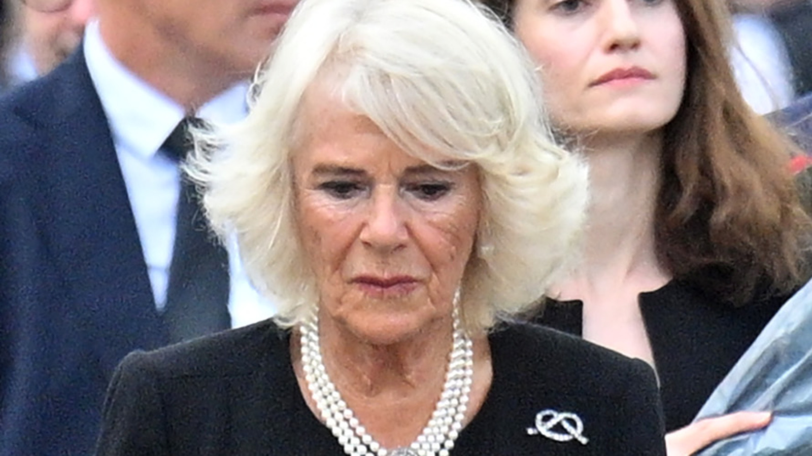 Camilla Parker Bowles Jeune Photo Esam Solidarity 