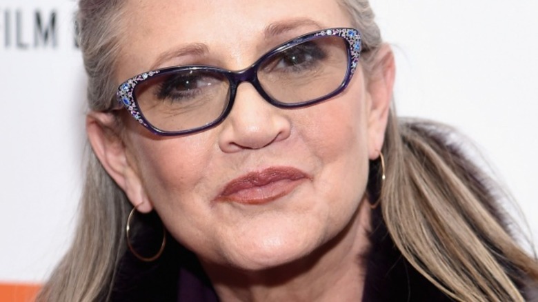 Carrie Fisher smiling at event