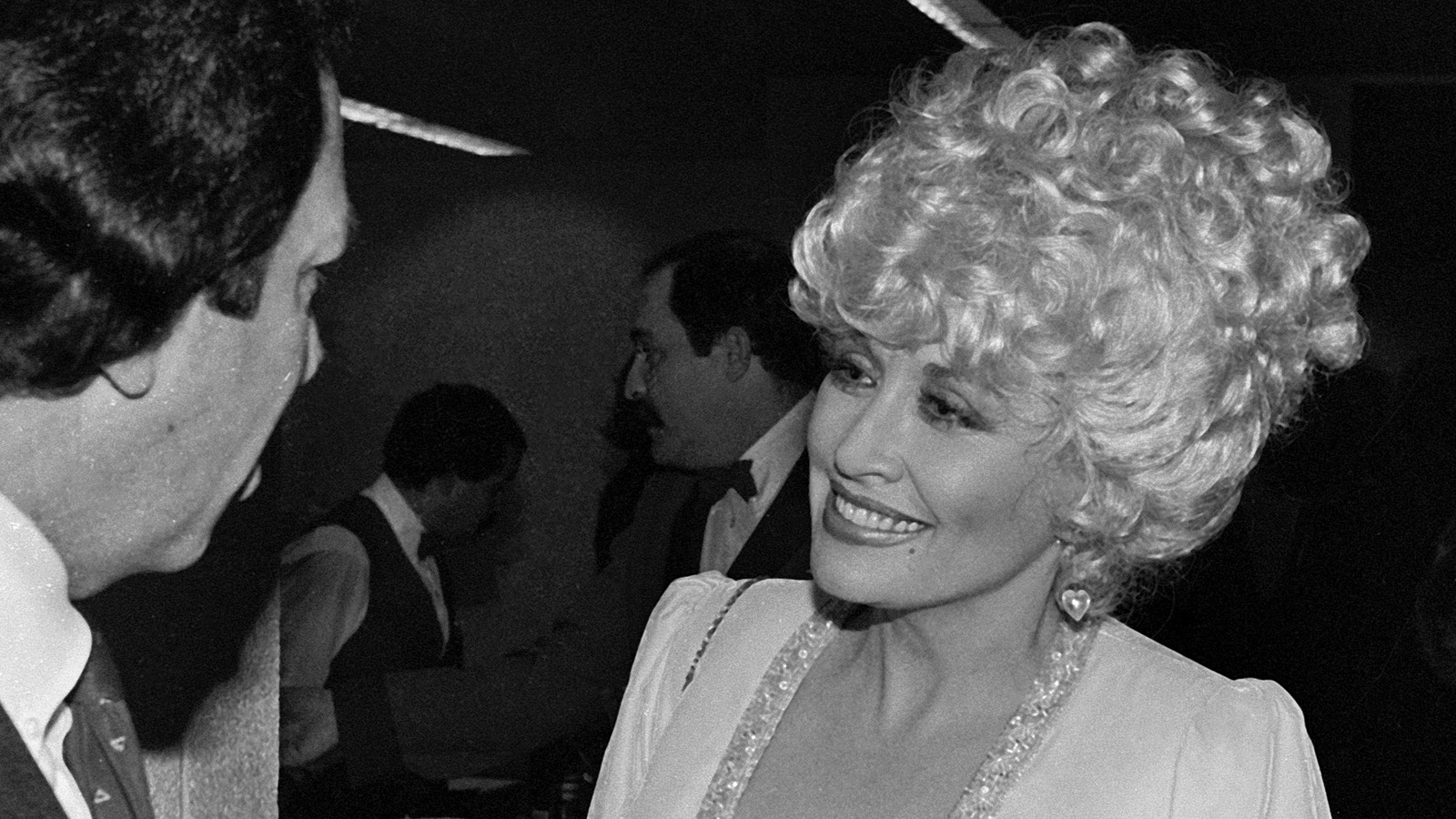 How Did Dolly Parton Meet Her Husband? The List