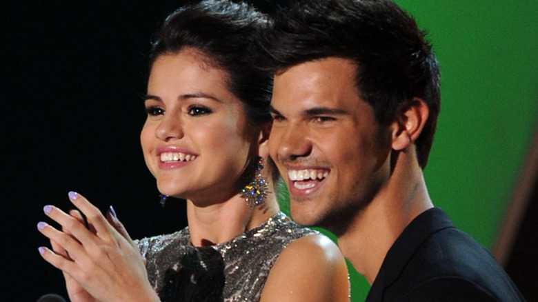 selena gomez taylor lautner smiling