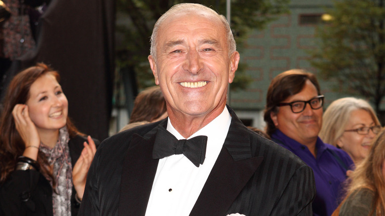 Len Goodman smiling