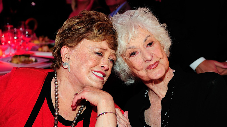 Rue McClanahan and Beatrice Arthur